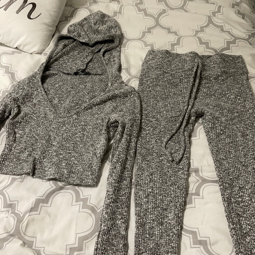 Fashion Nova set crop top and leggings